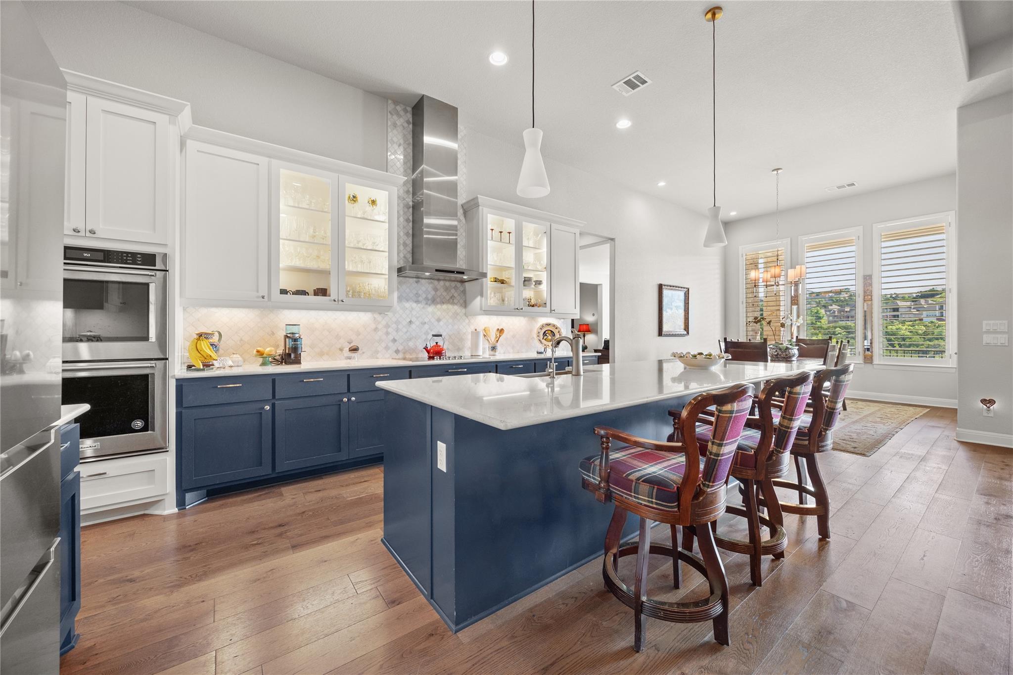 2032 Murano LN