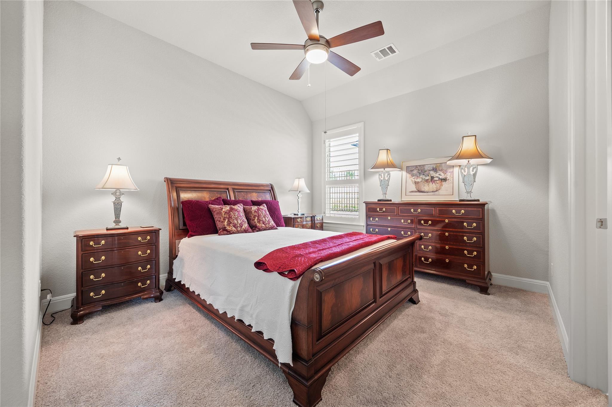 2032 Murano LN