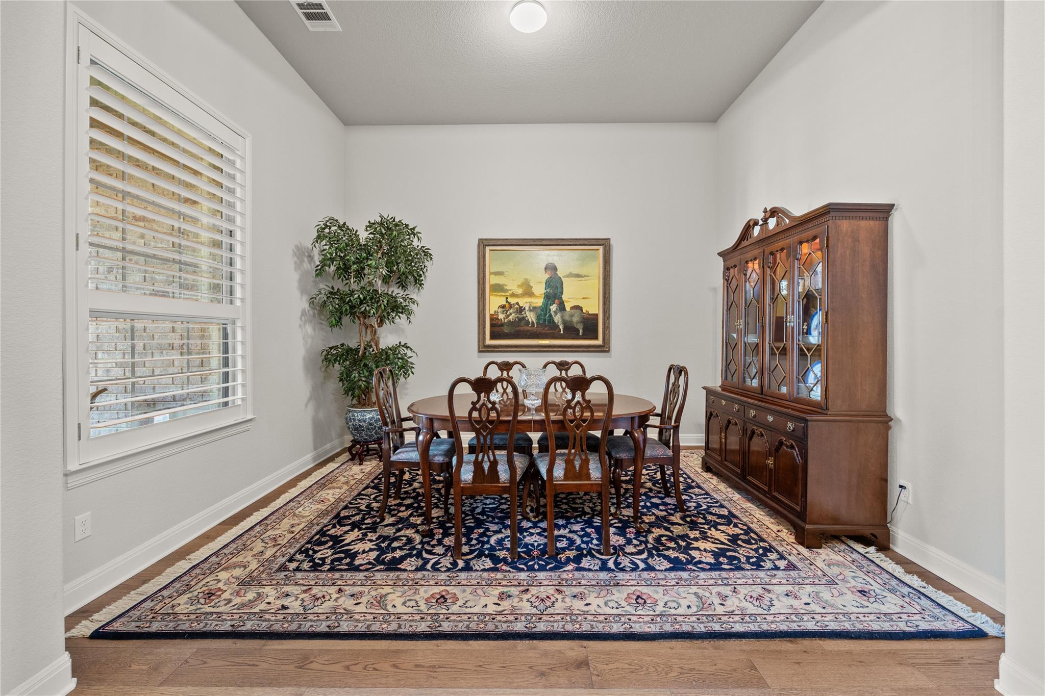 2032 Murano LN