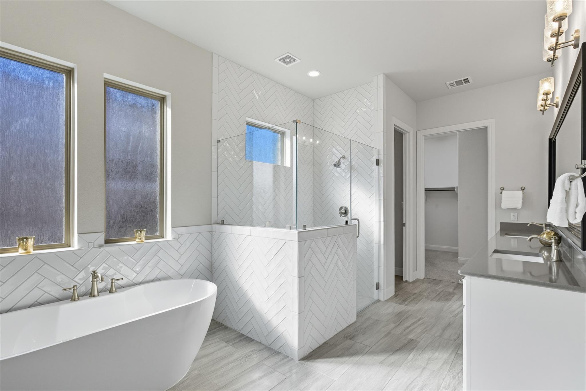 2032 Murano LN