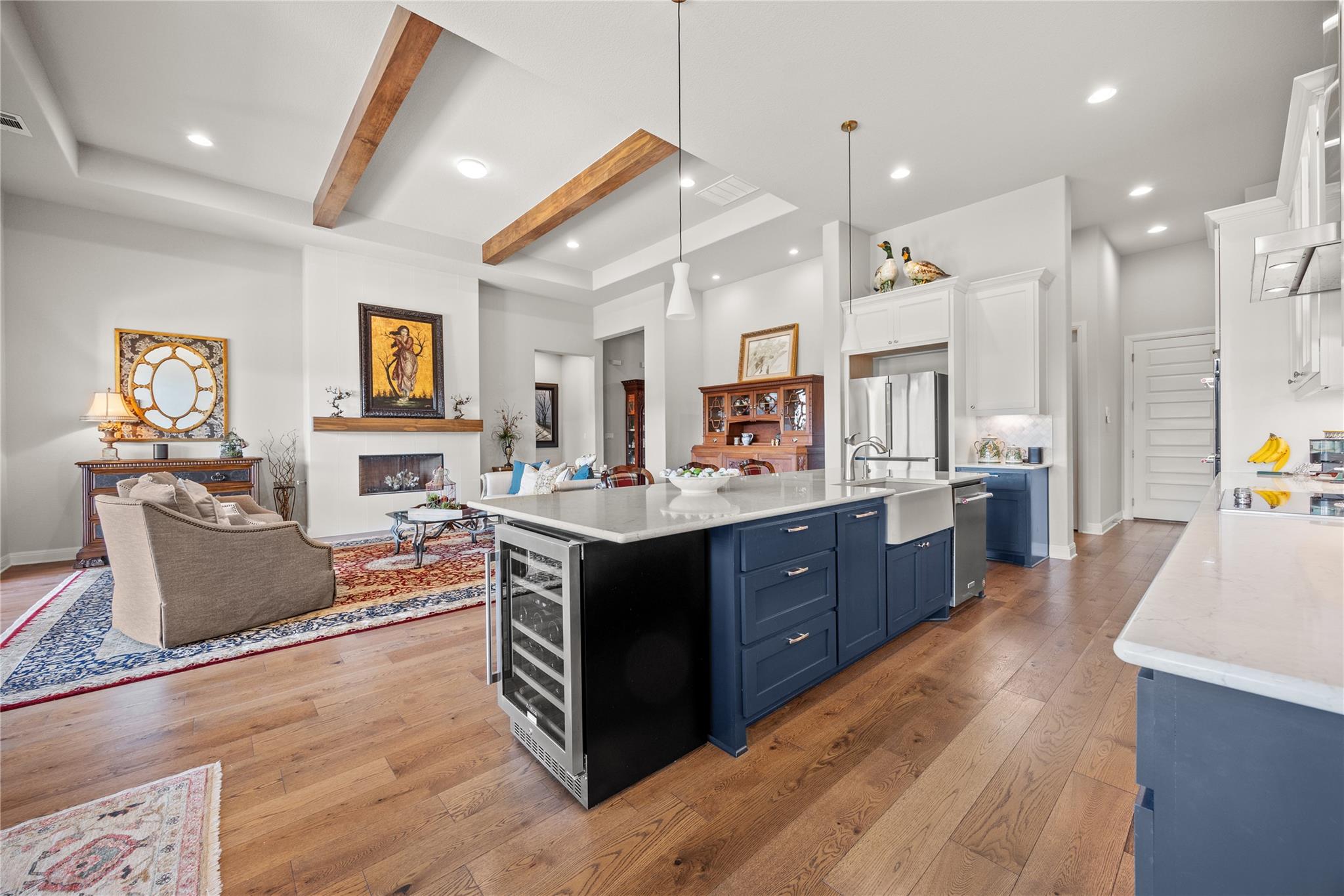 2032 Murano LN