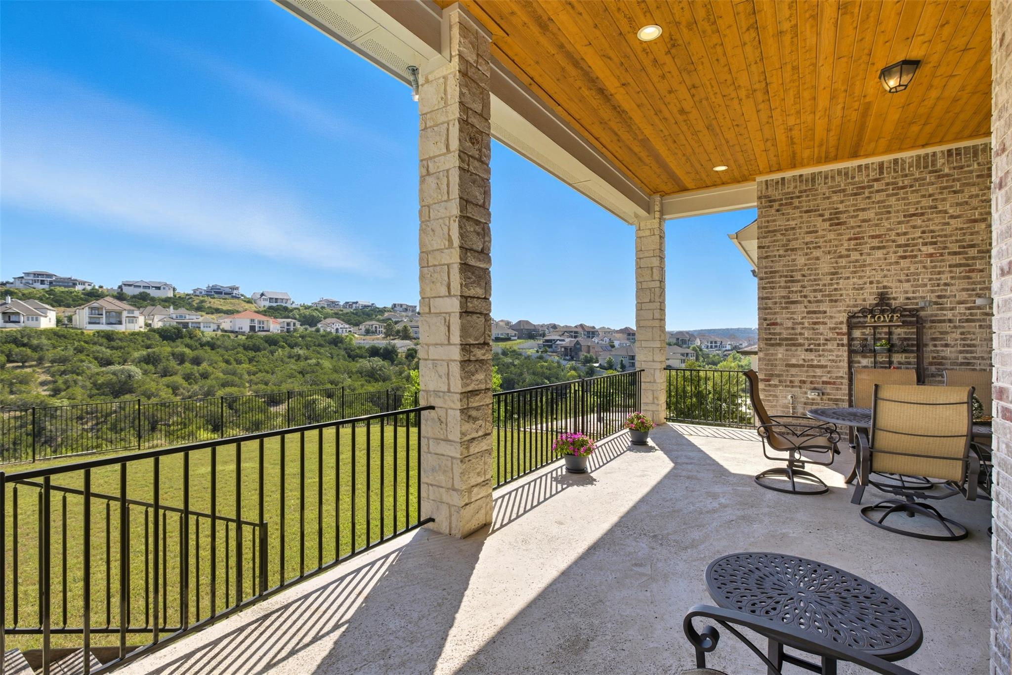 2032 Murano LN