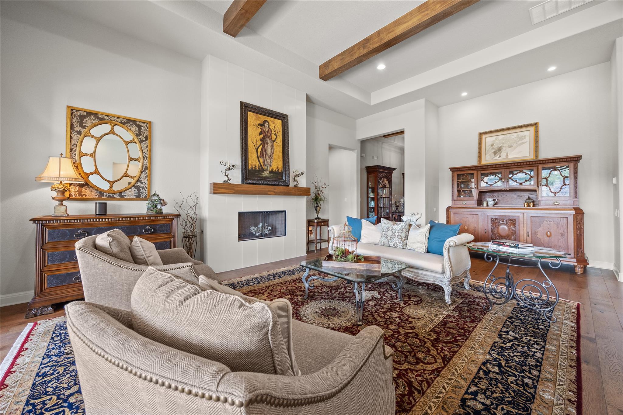 2032 Murano LN