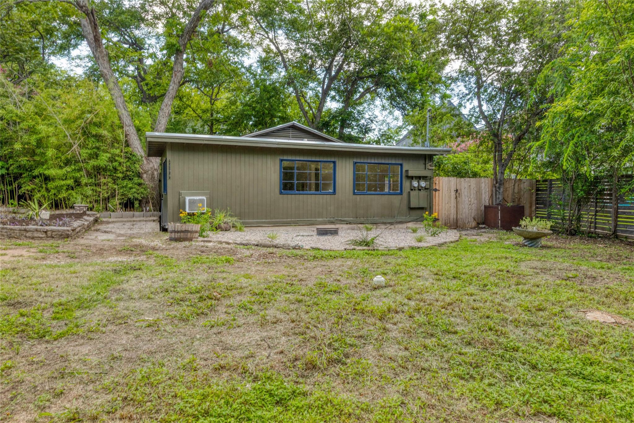 3400 Lafayette Ave # A