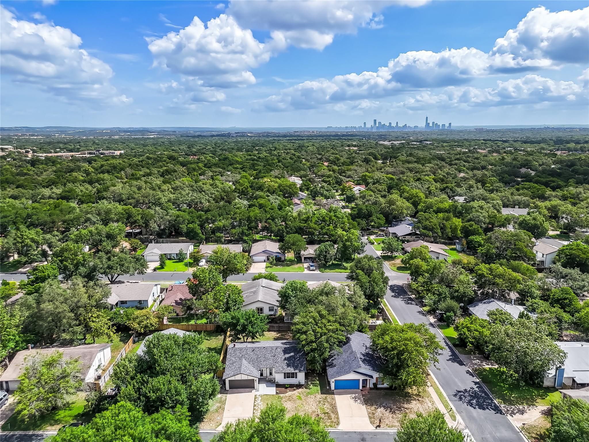 2402 Broken Oak DR