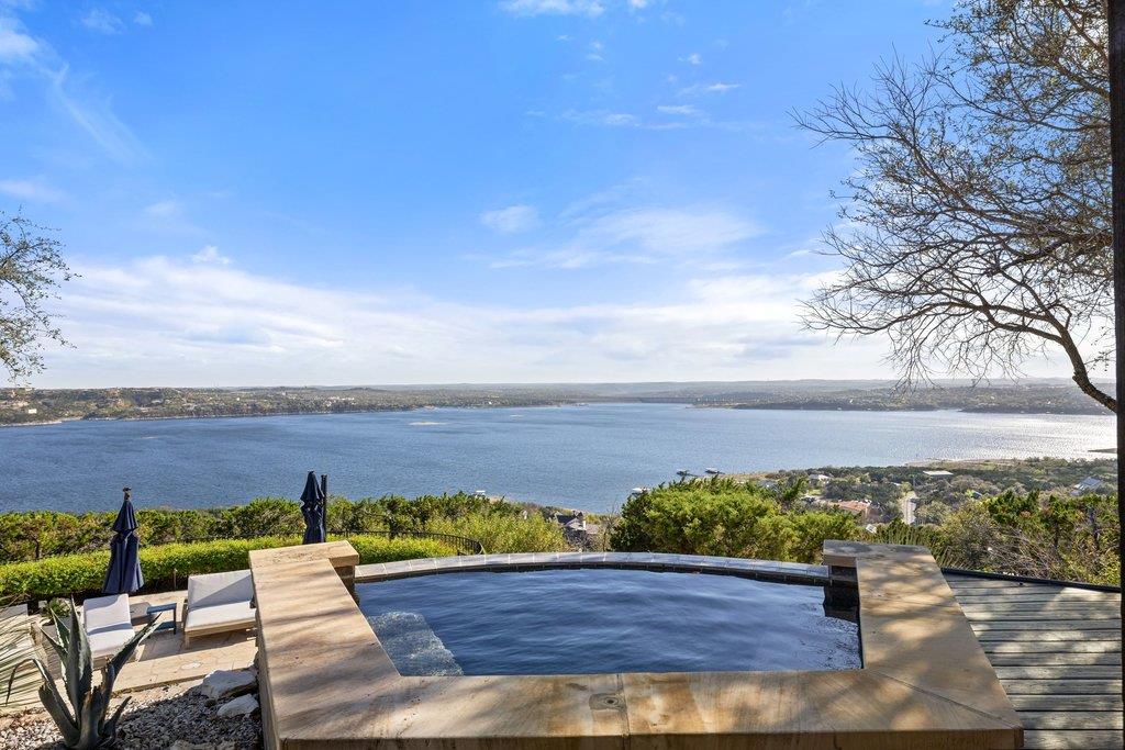 13907 Panorama DR