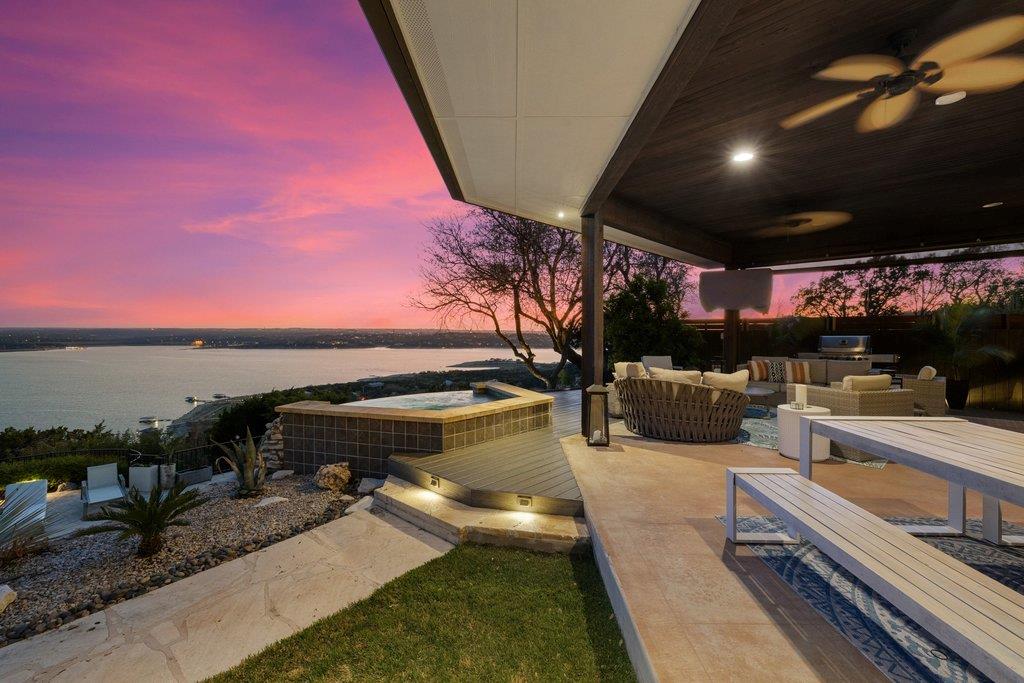 13907 Panorama DR