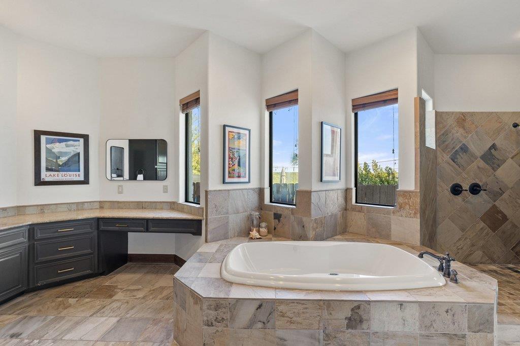 13907 Panorama DR