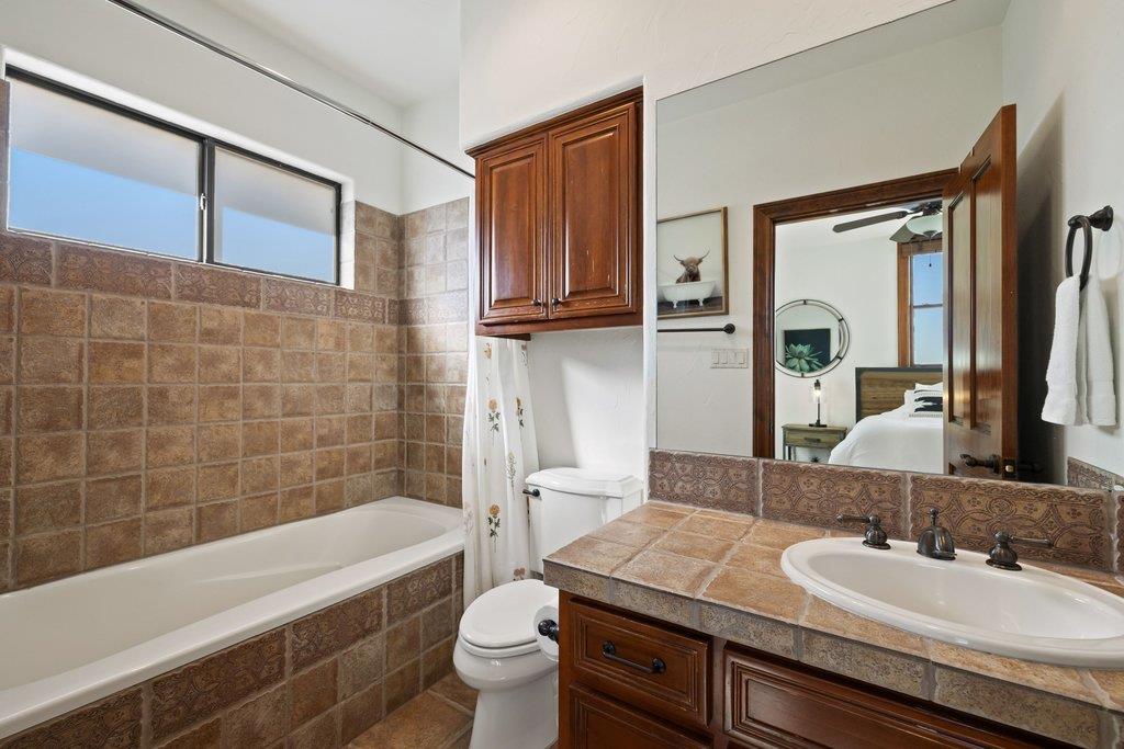 13907 Panorama DR