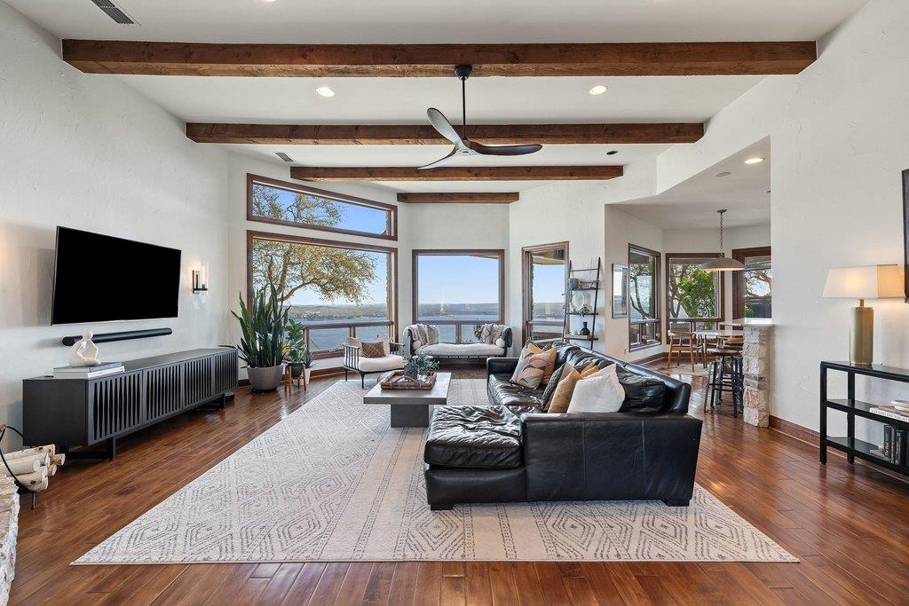 13907 Panorama DR