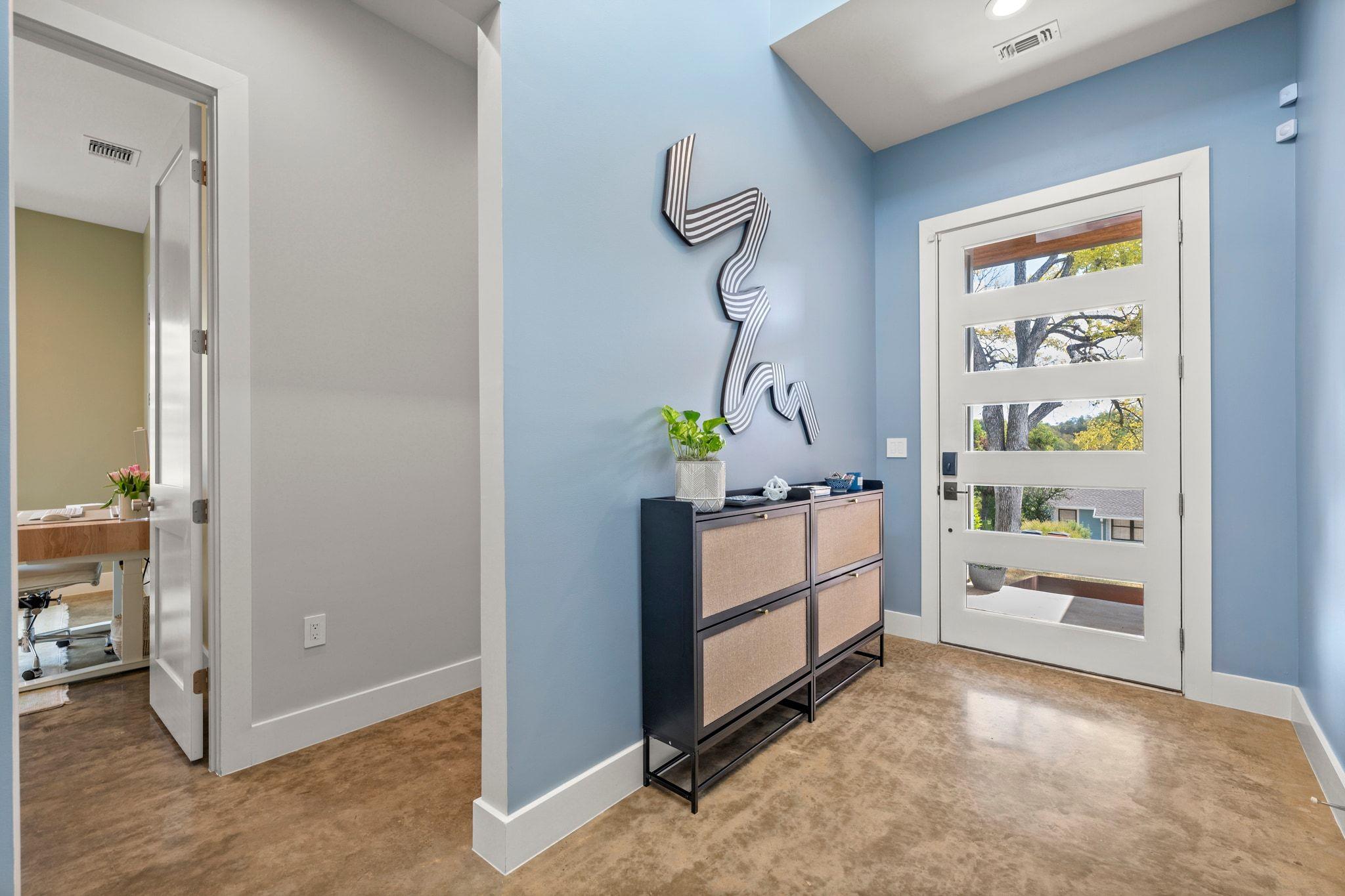 4110 Idlewild RD # B