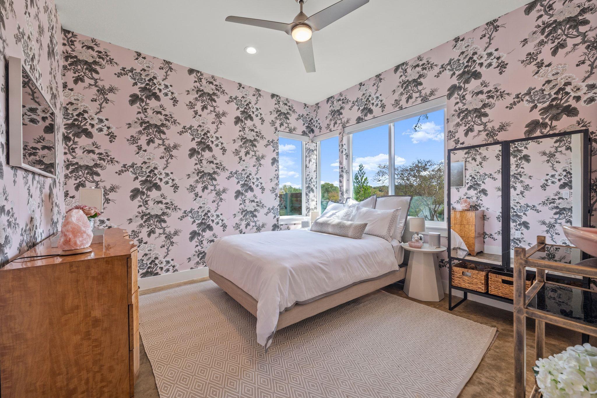 4110 Idlewild RD # B