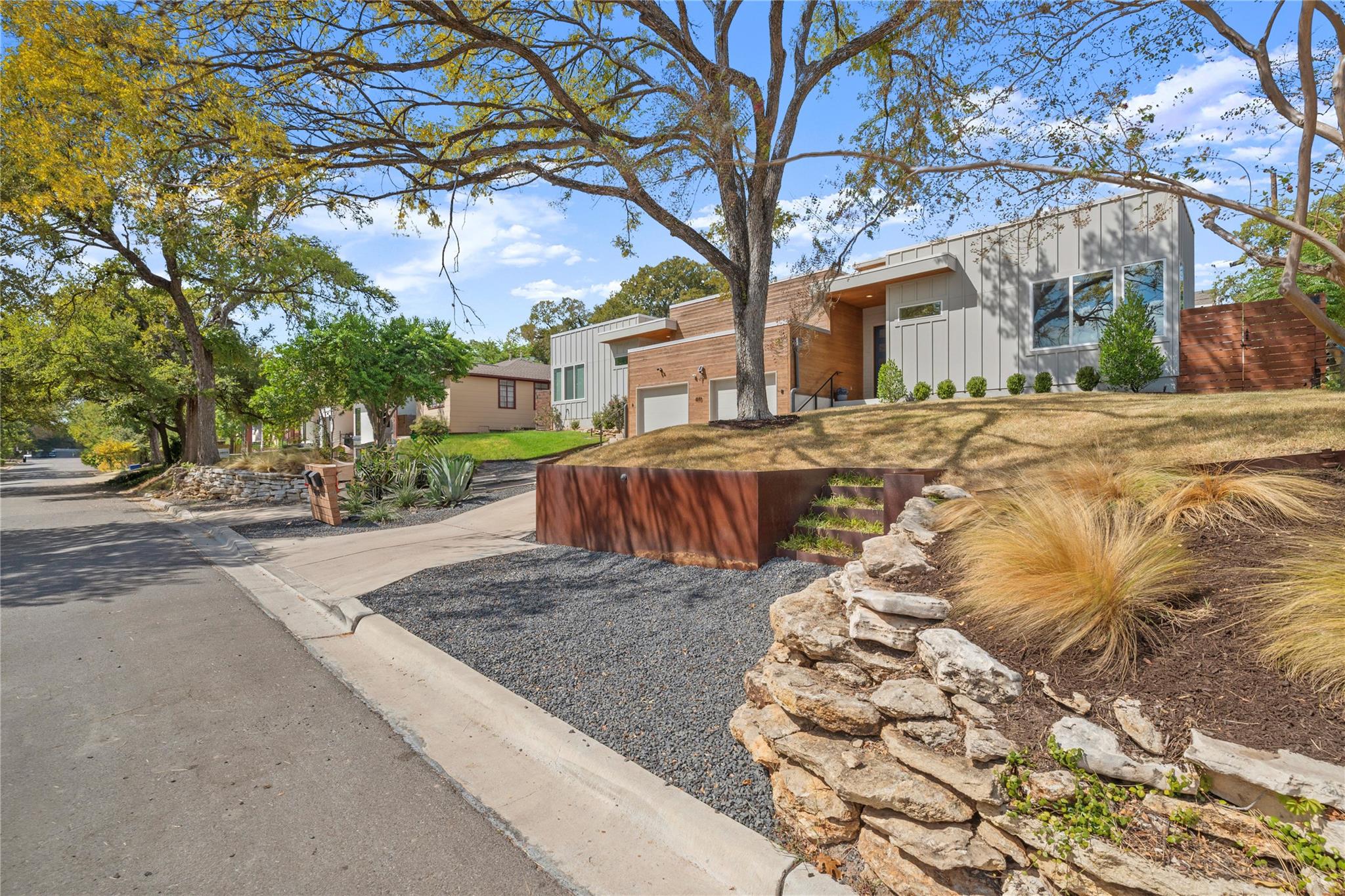 4110 Idlewild RD # B