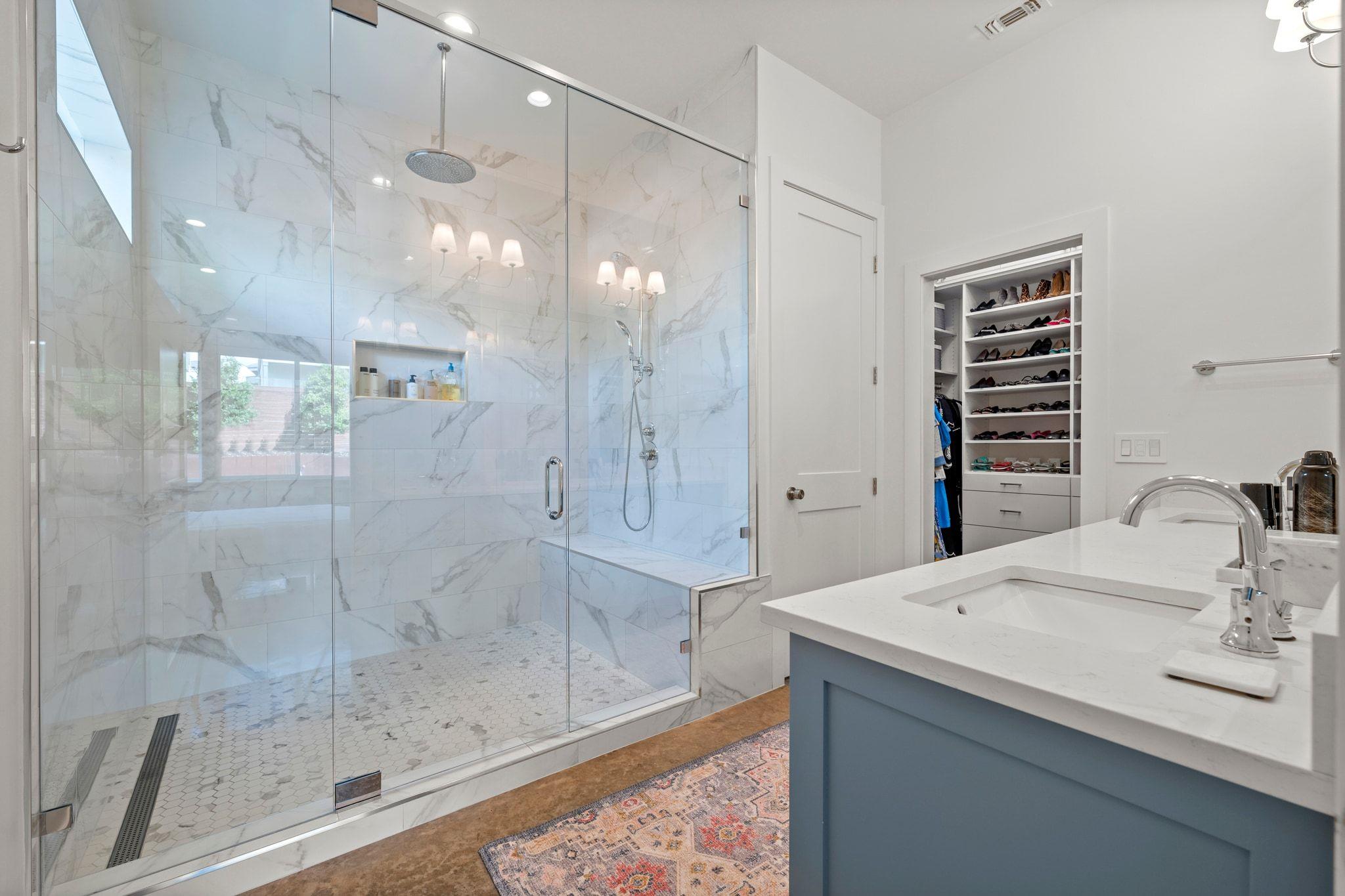 4110 Idlewild RD # B