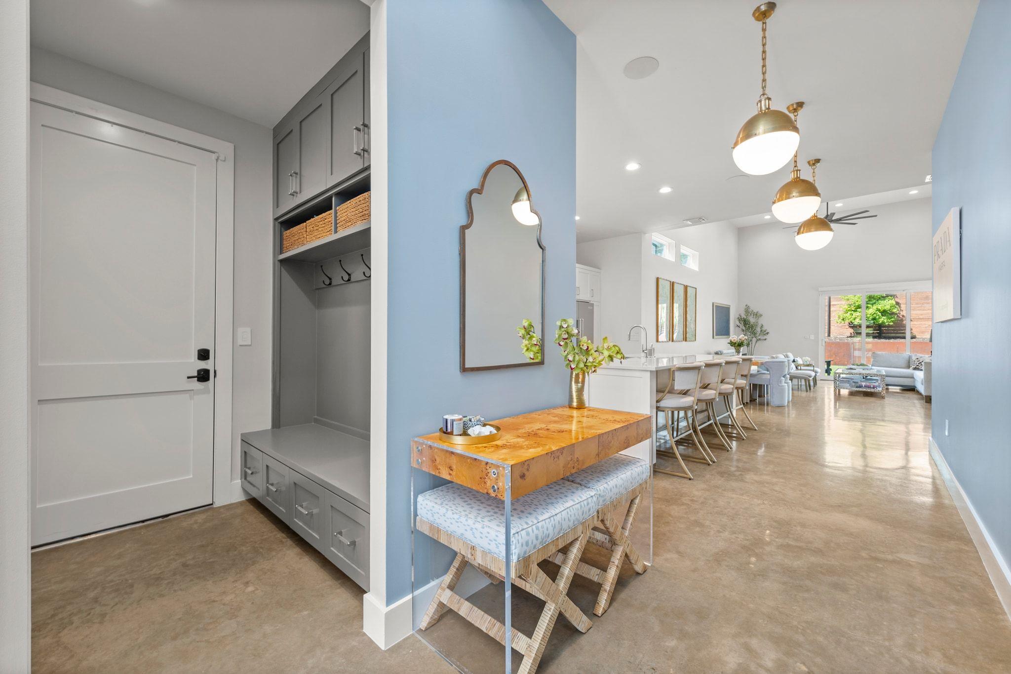 4110 Idlewild RD # B