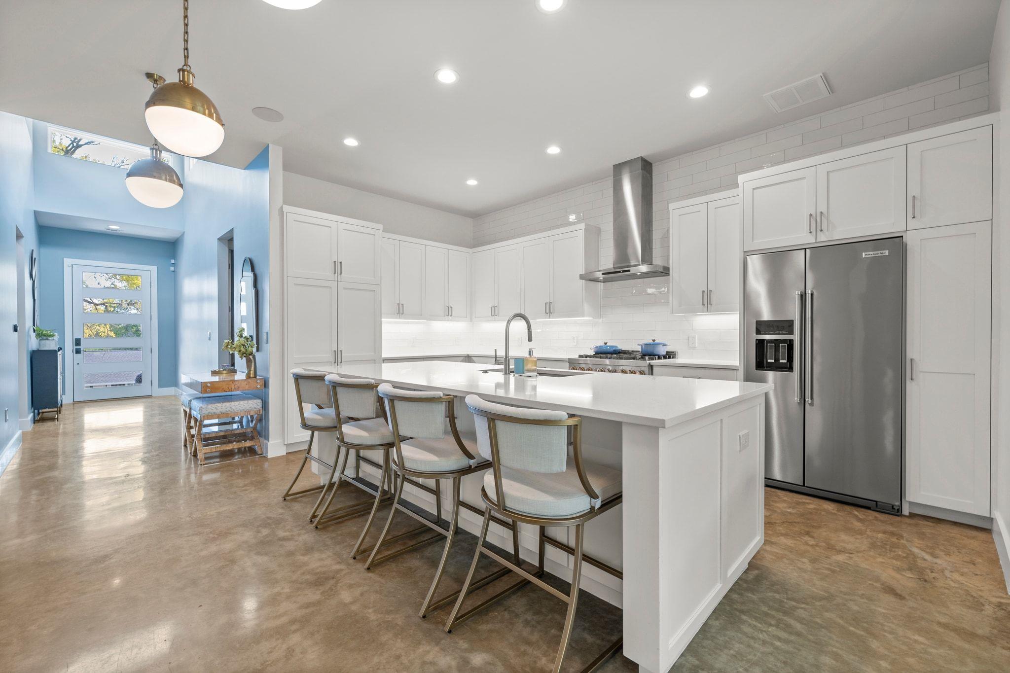 4110 Idlewild RD # B