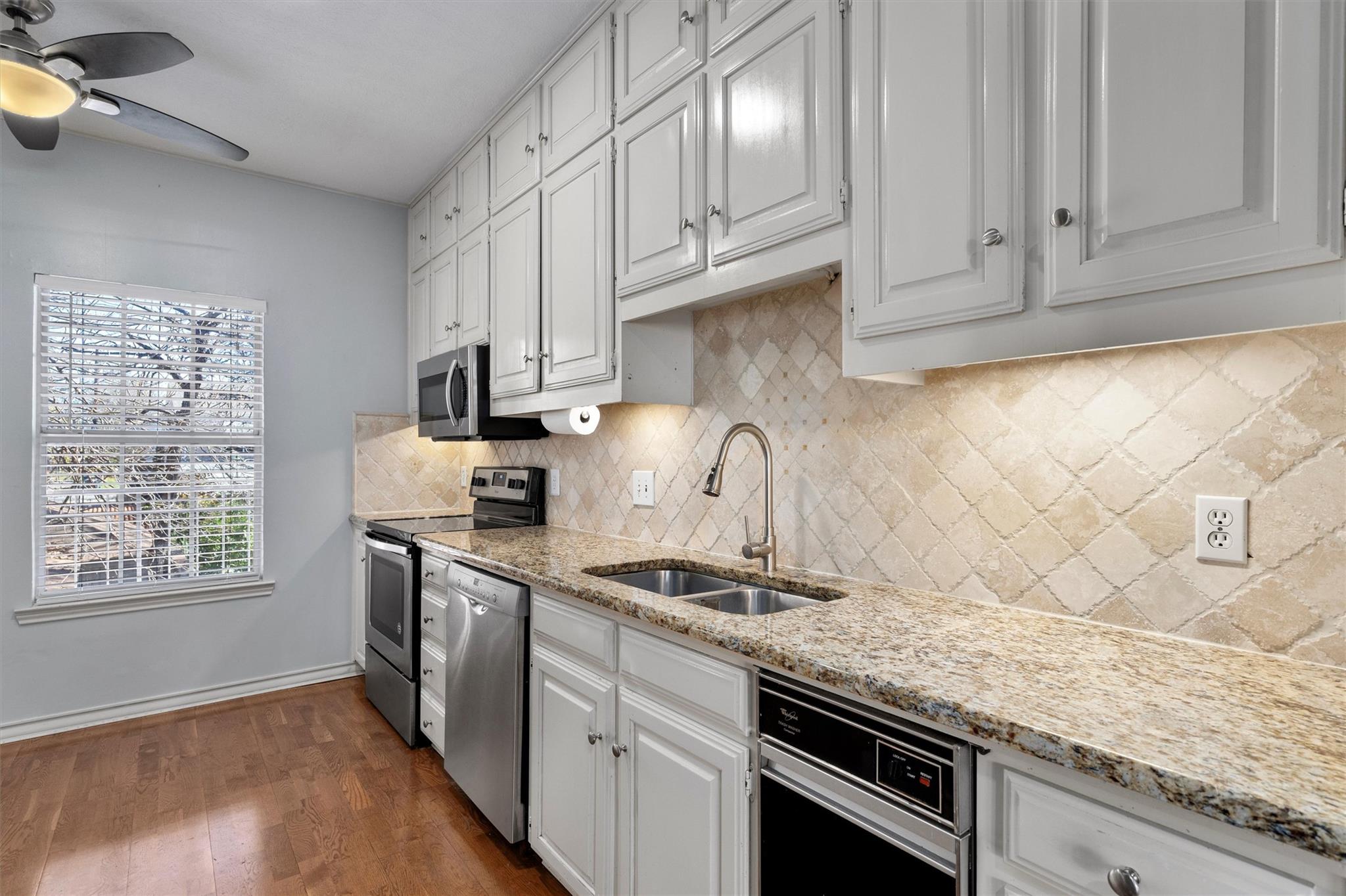 2408 Enfield RD # 212