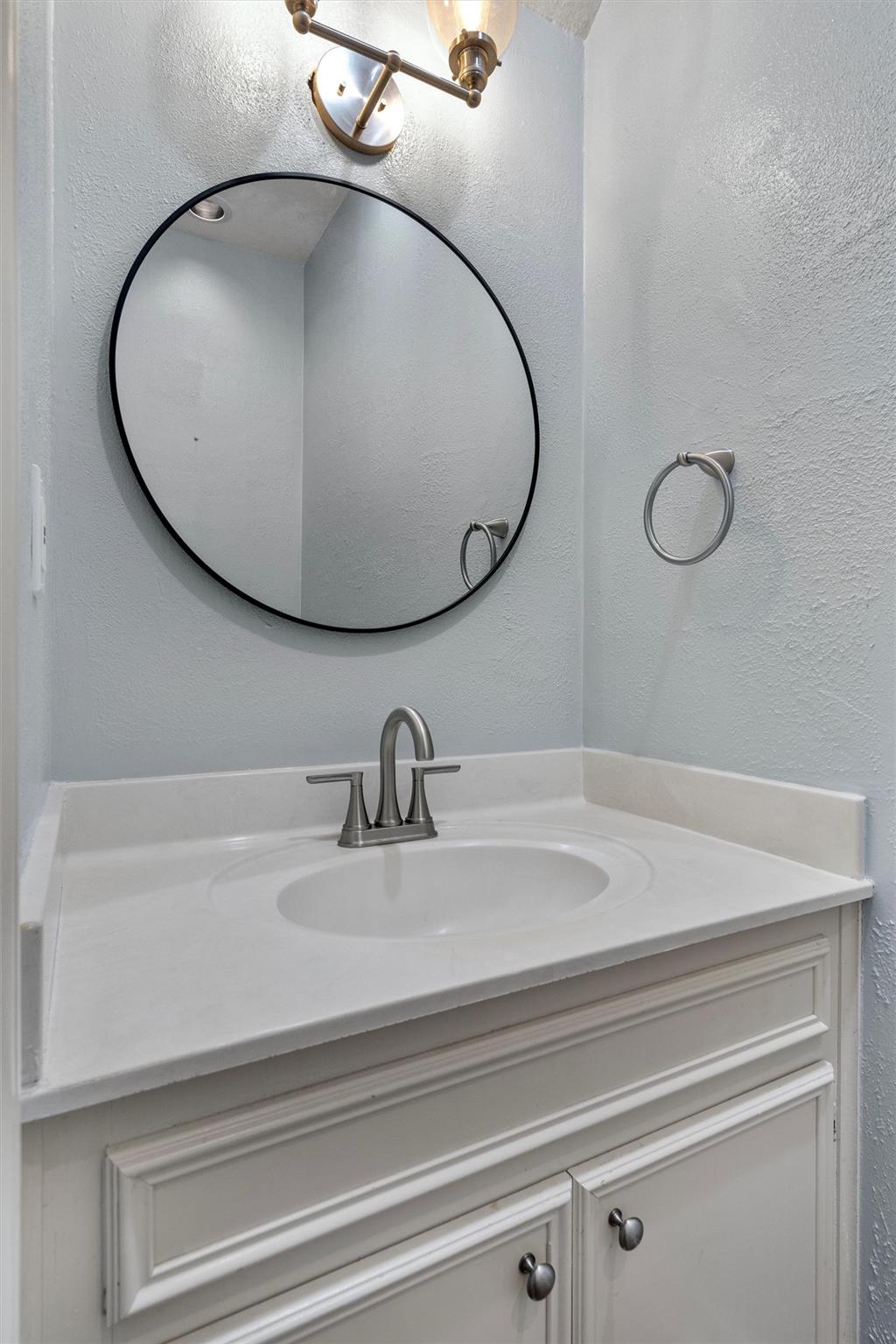 2408 Enfield RD # 212