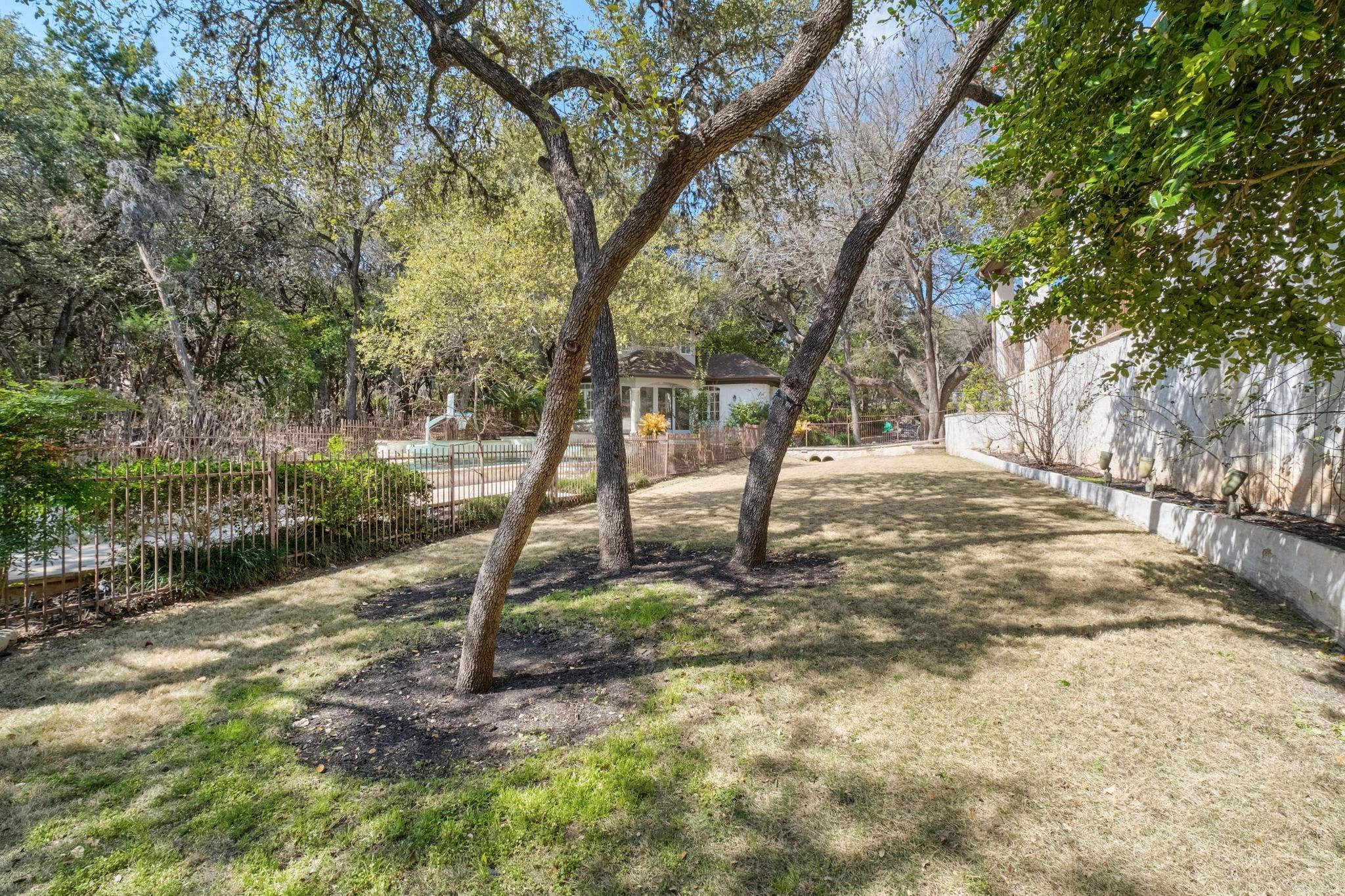2900 Meandering River CT