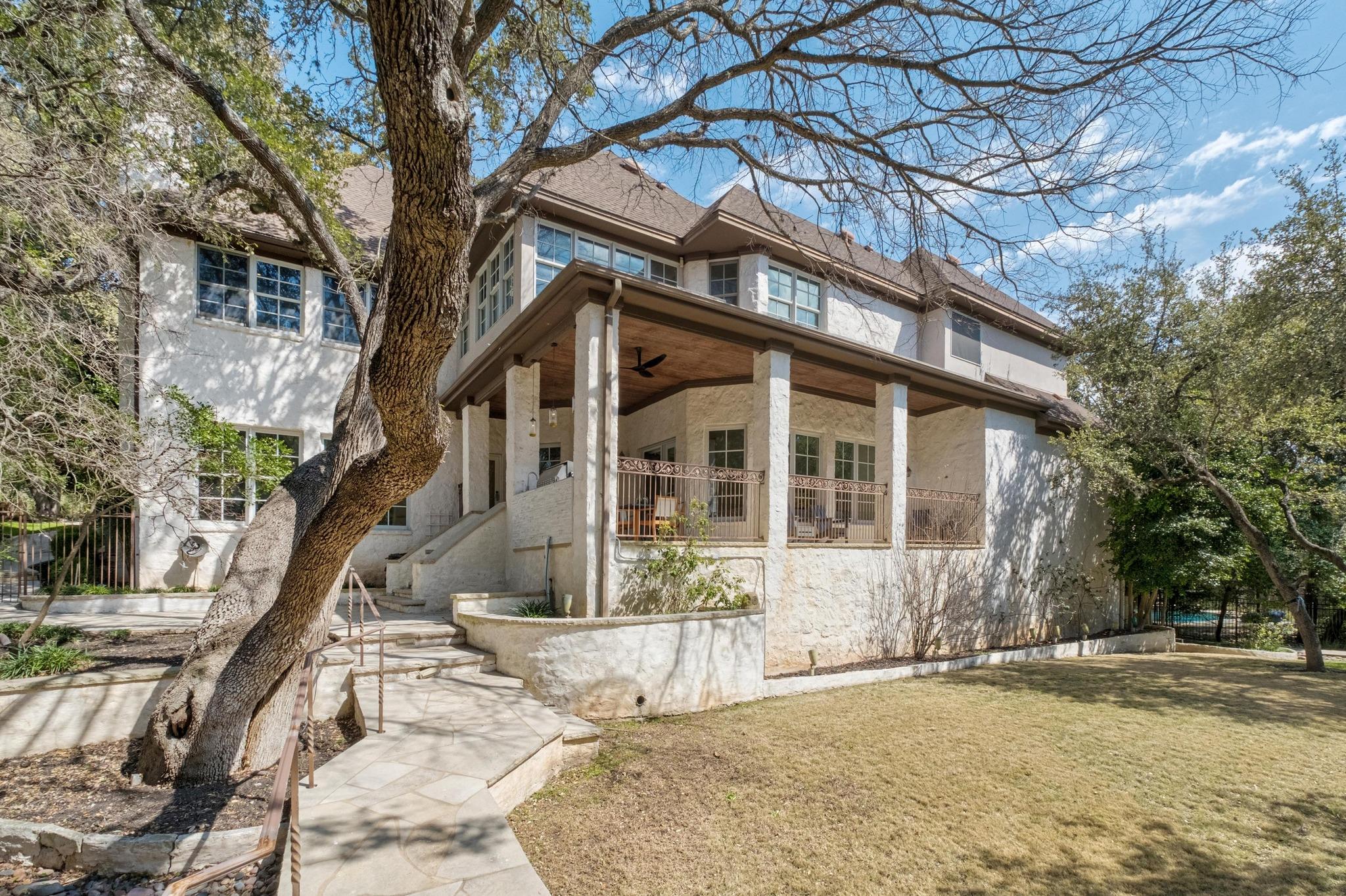 2900 Meandering River CT