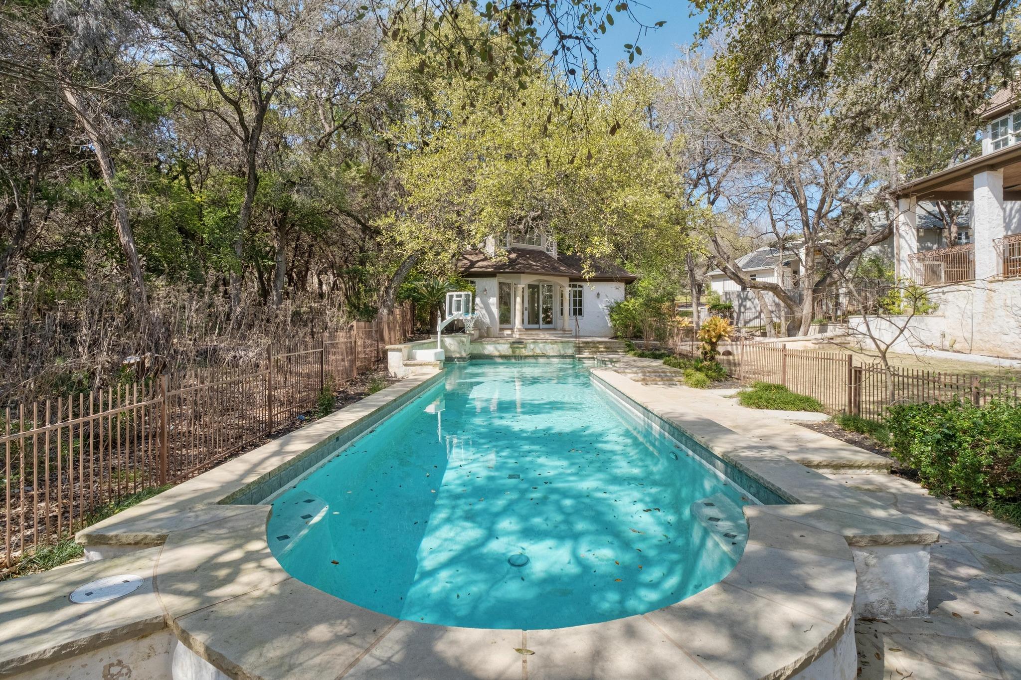 2900 Meandering River CT