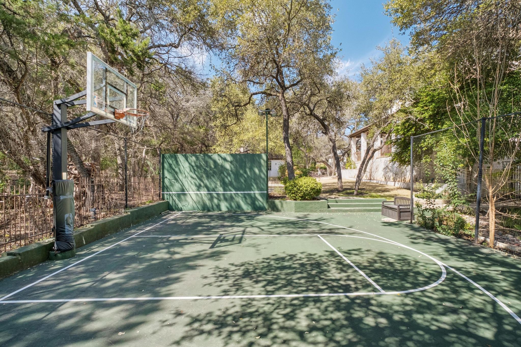 2900 Meandering River CT