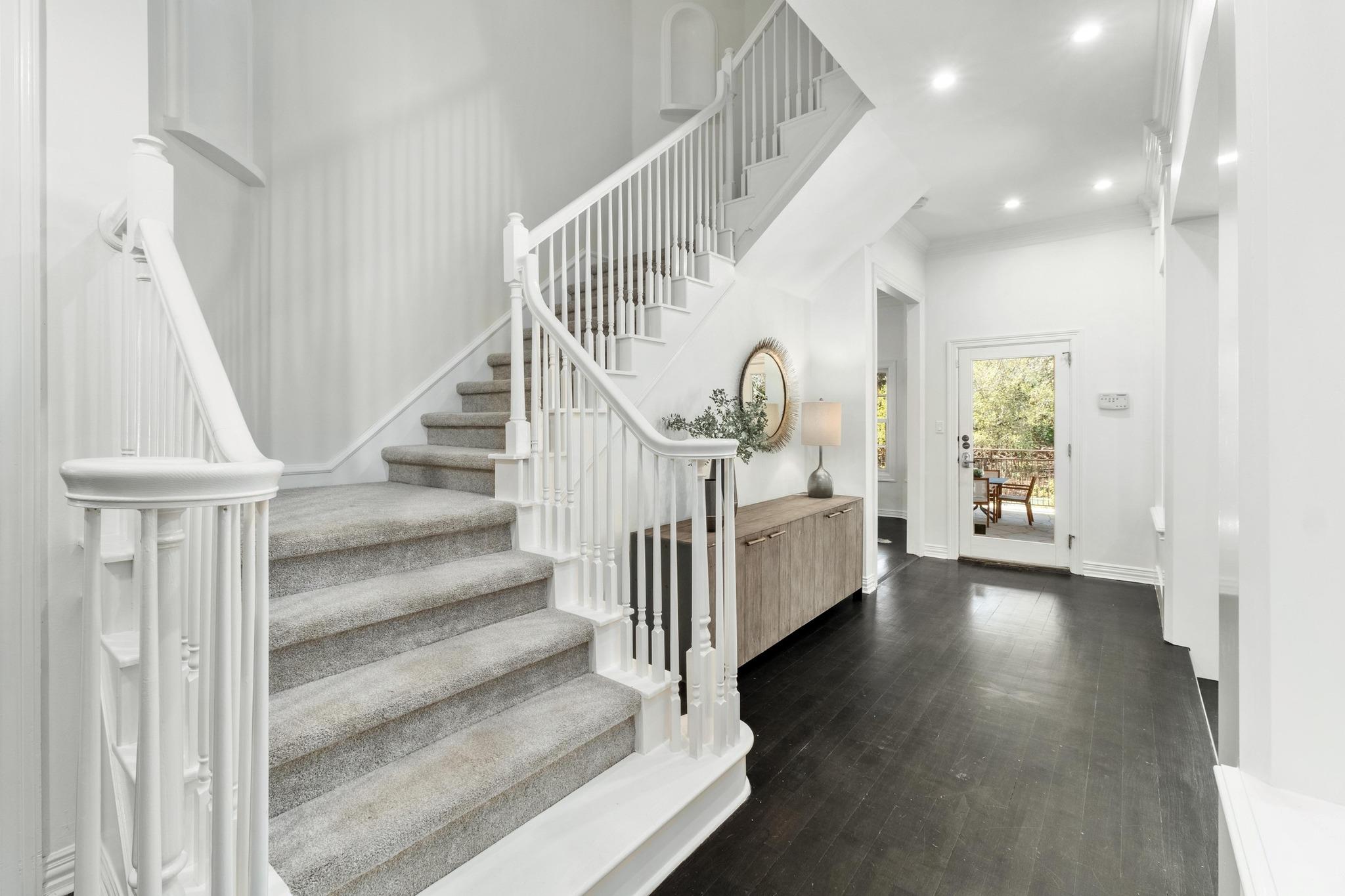 2900 Meandering River CT