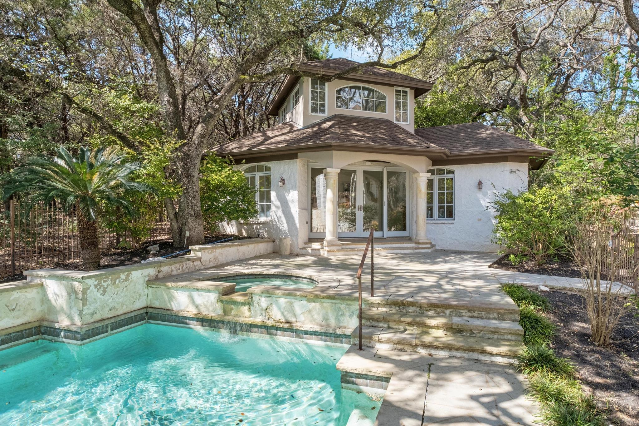 2900 Meandering River CT