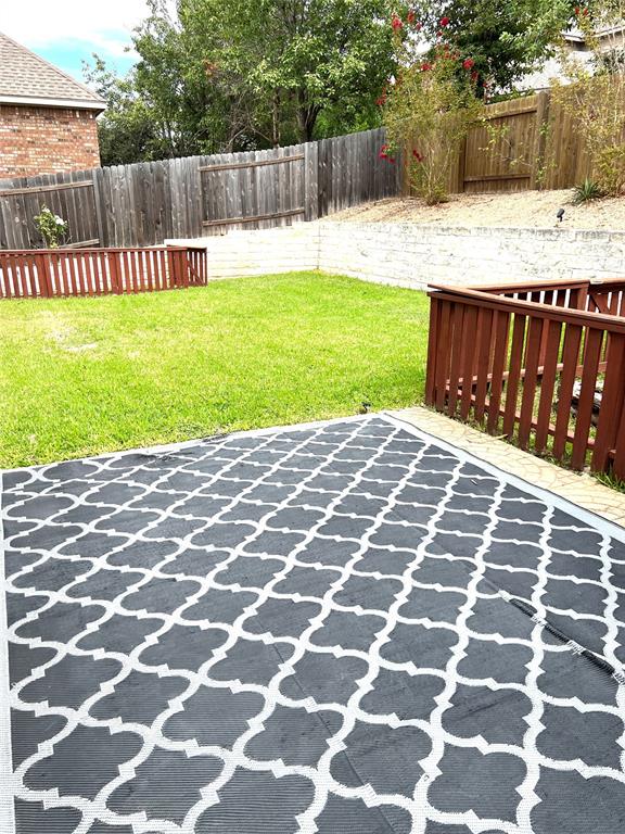 7605 Covered Bridge DR