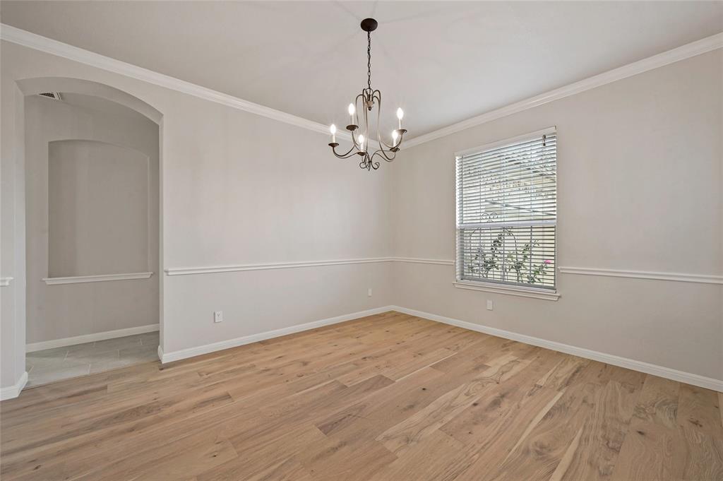 7605 Covered Bridge DR