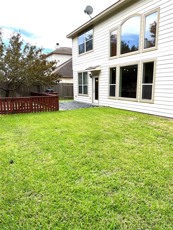 7605 Covered Bridge DR