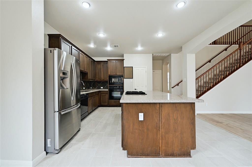 7605 Covered Bridge DR