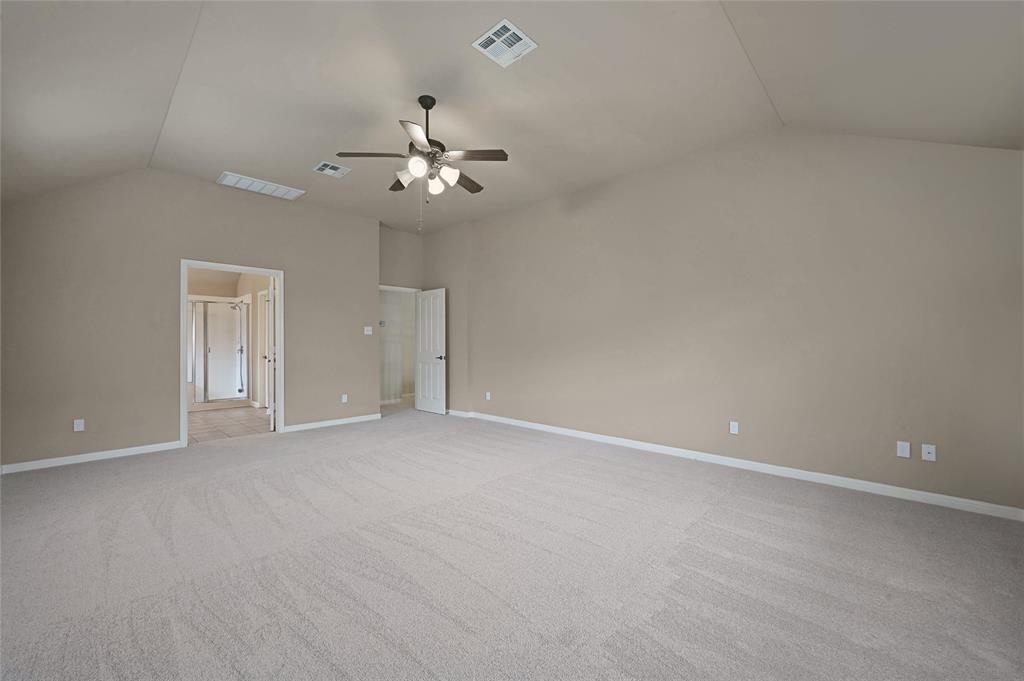 7605 Covered Bridge DR