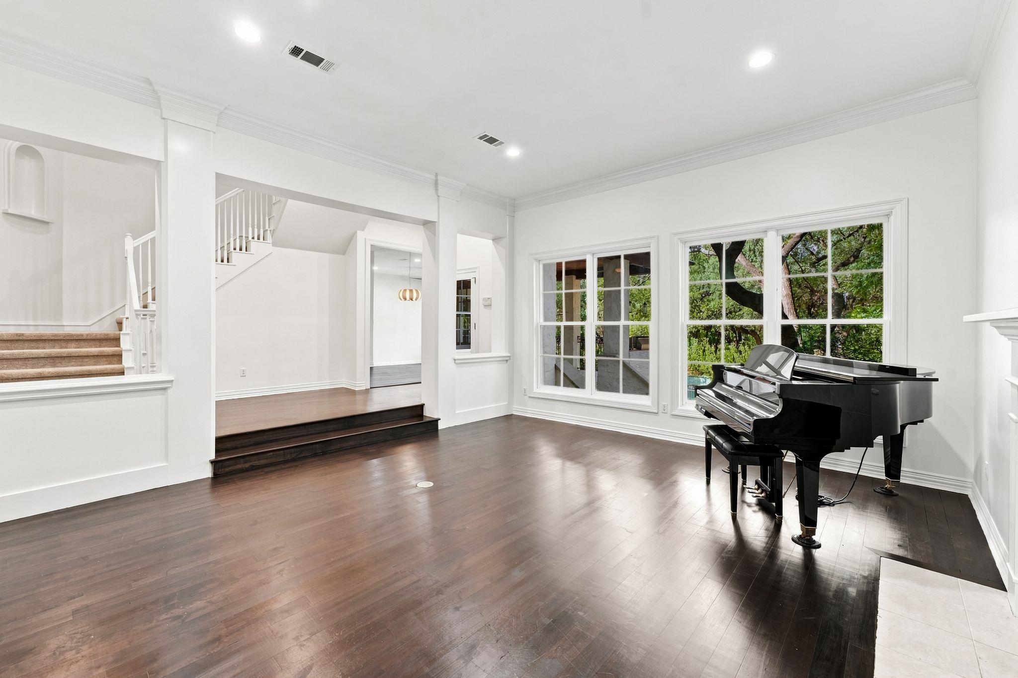 2900 Meandering River CT