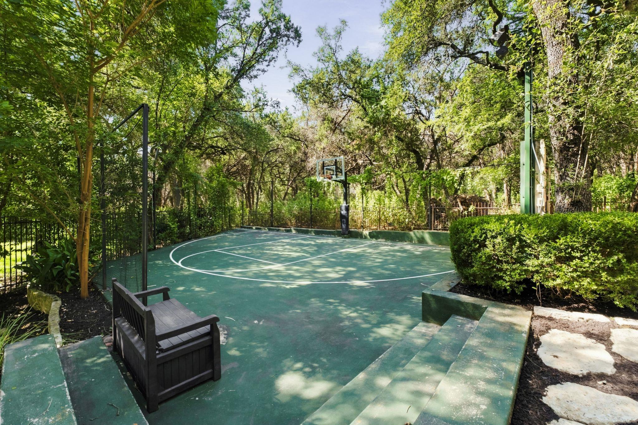 2900 Meandering River CT