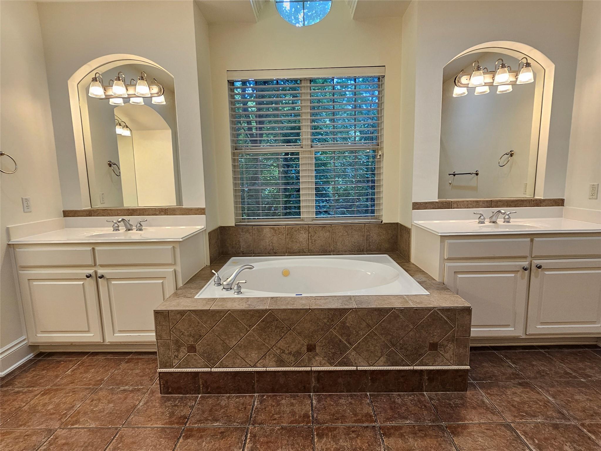 11301 Taylor Draper LN # 1