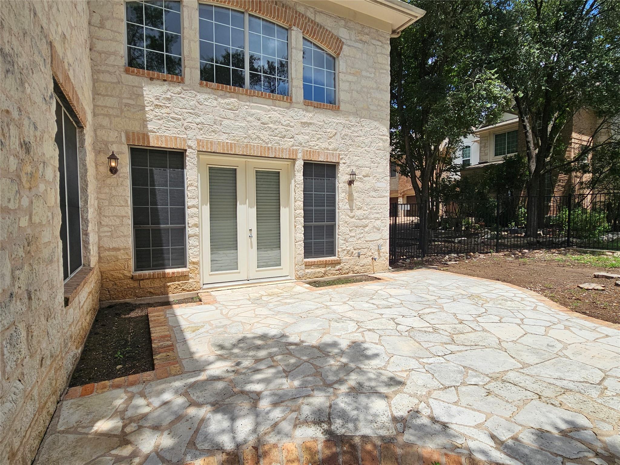 11301 Taylor Draper LN # 1