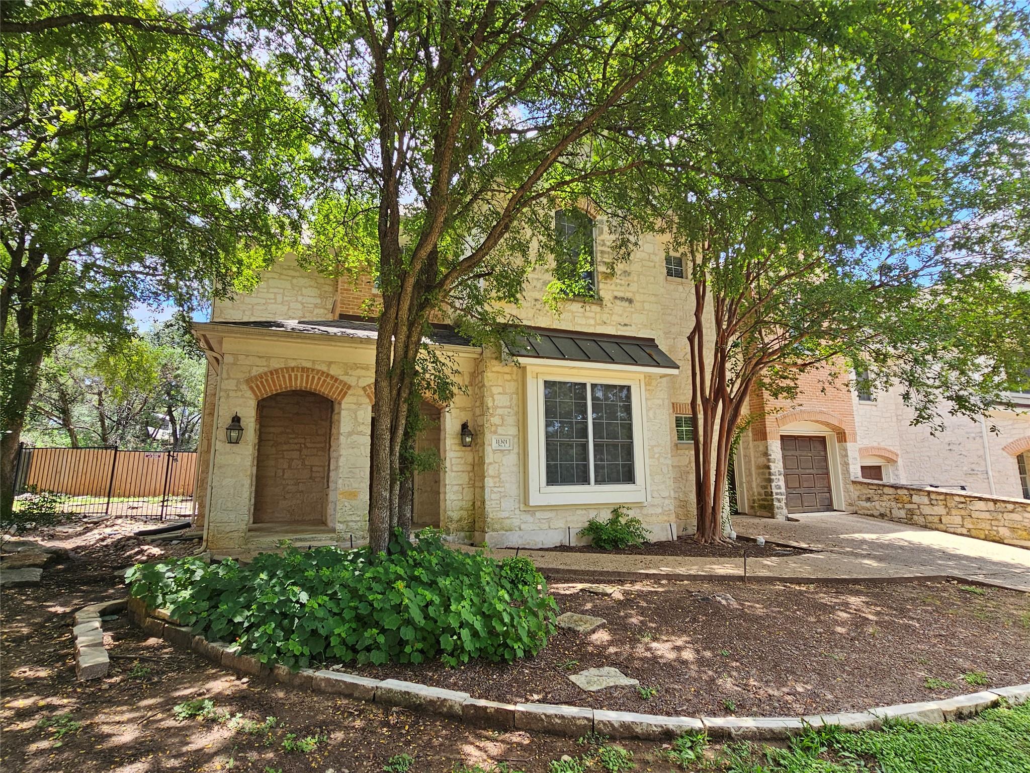 11301 Taylor Draper LN # 1