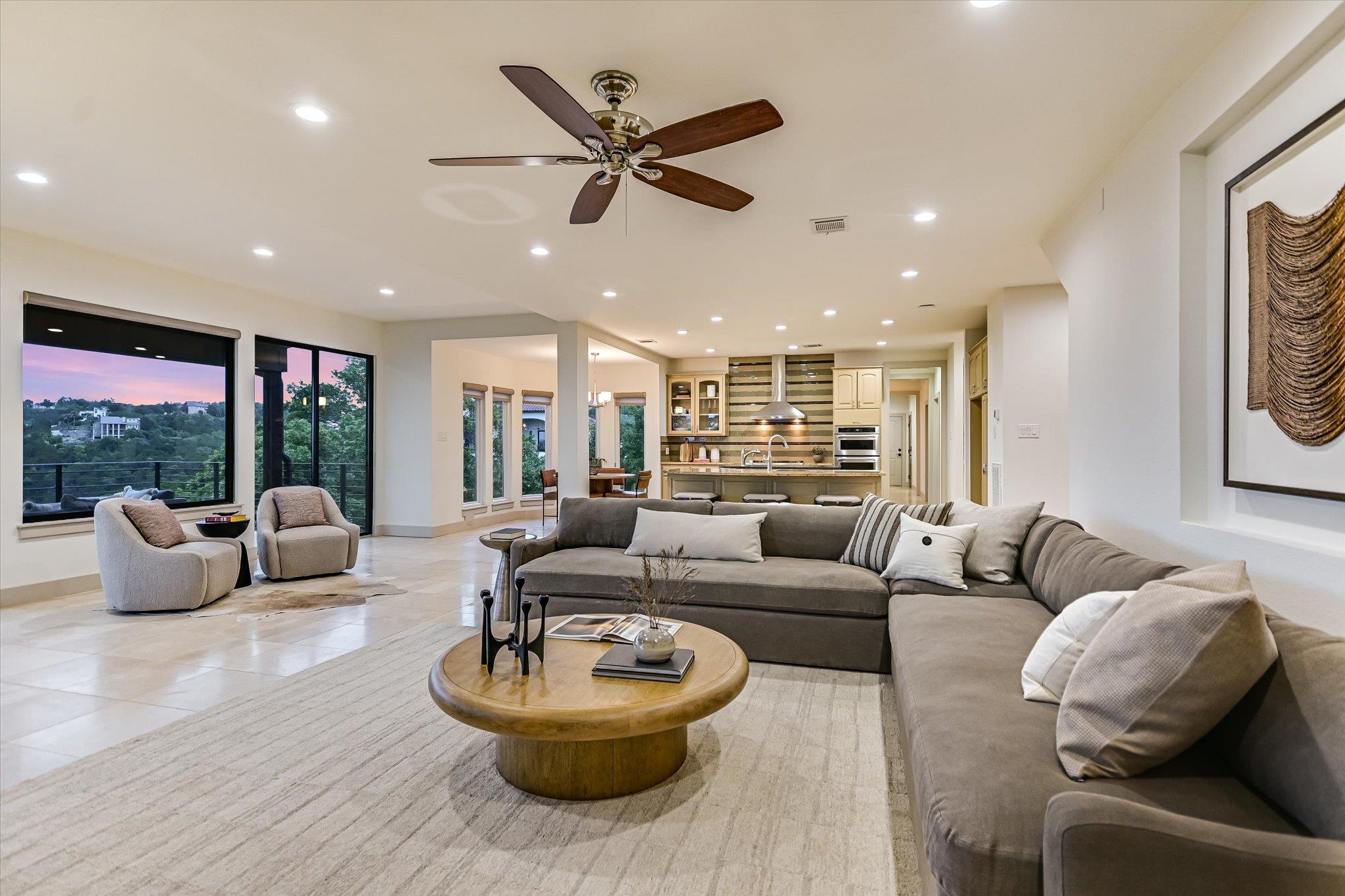 105 N Lowell LN