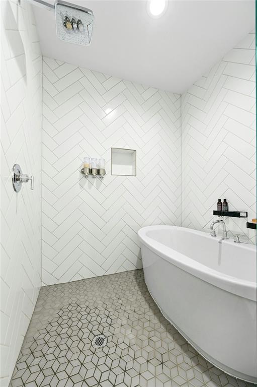 4604 Longevity DR # 306