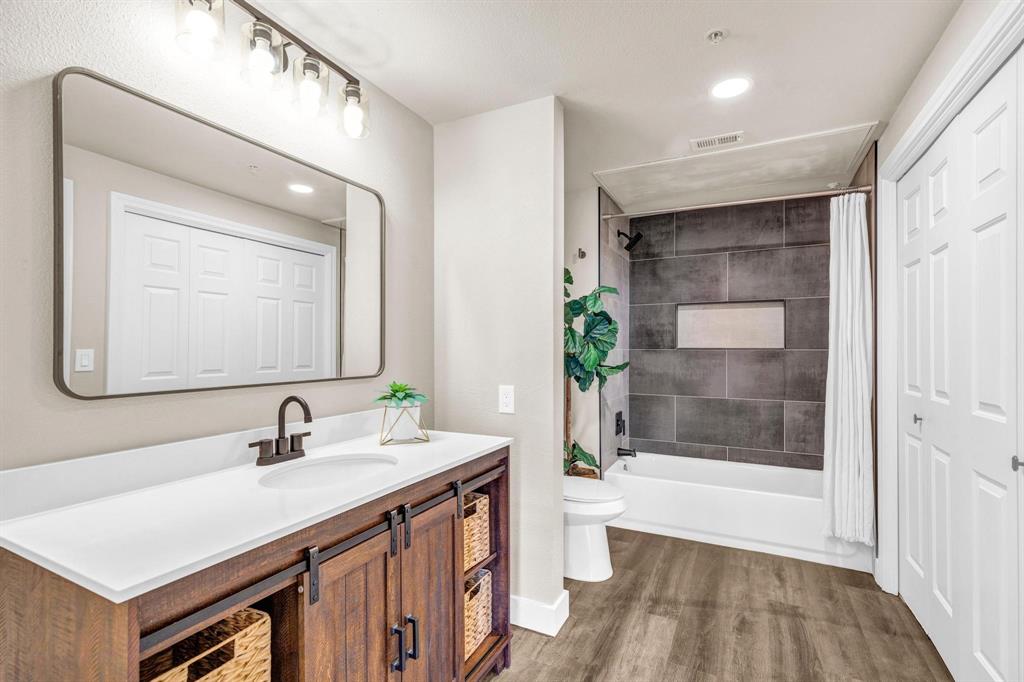 2320 Gracy Farms LN # 1331