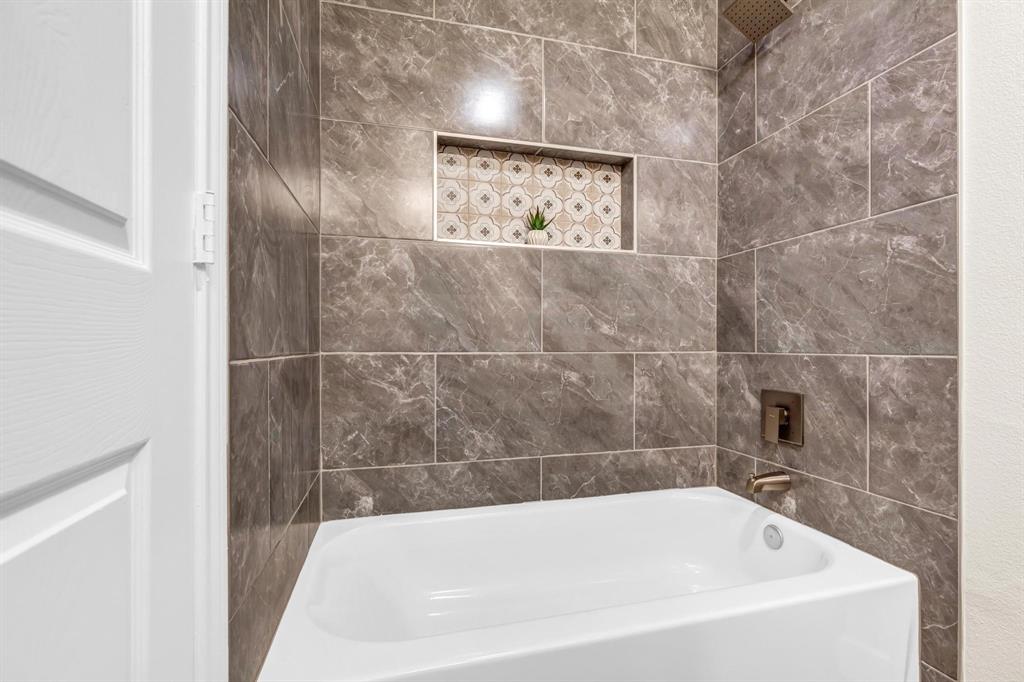 2320 Gracy Farms LN # 1331