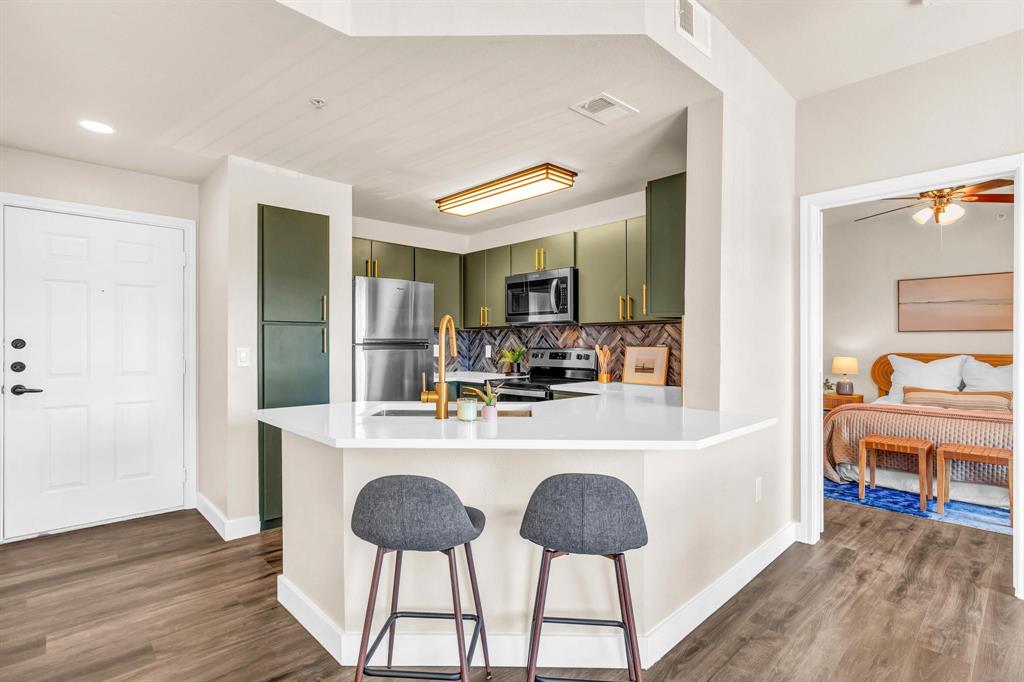 2320 Gracy Farms LN # 1331