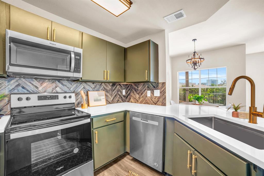 2320 Gracy Farms LN # 1331