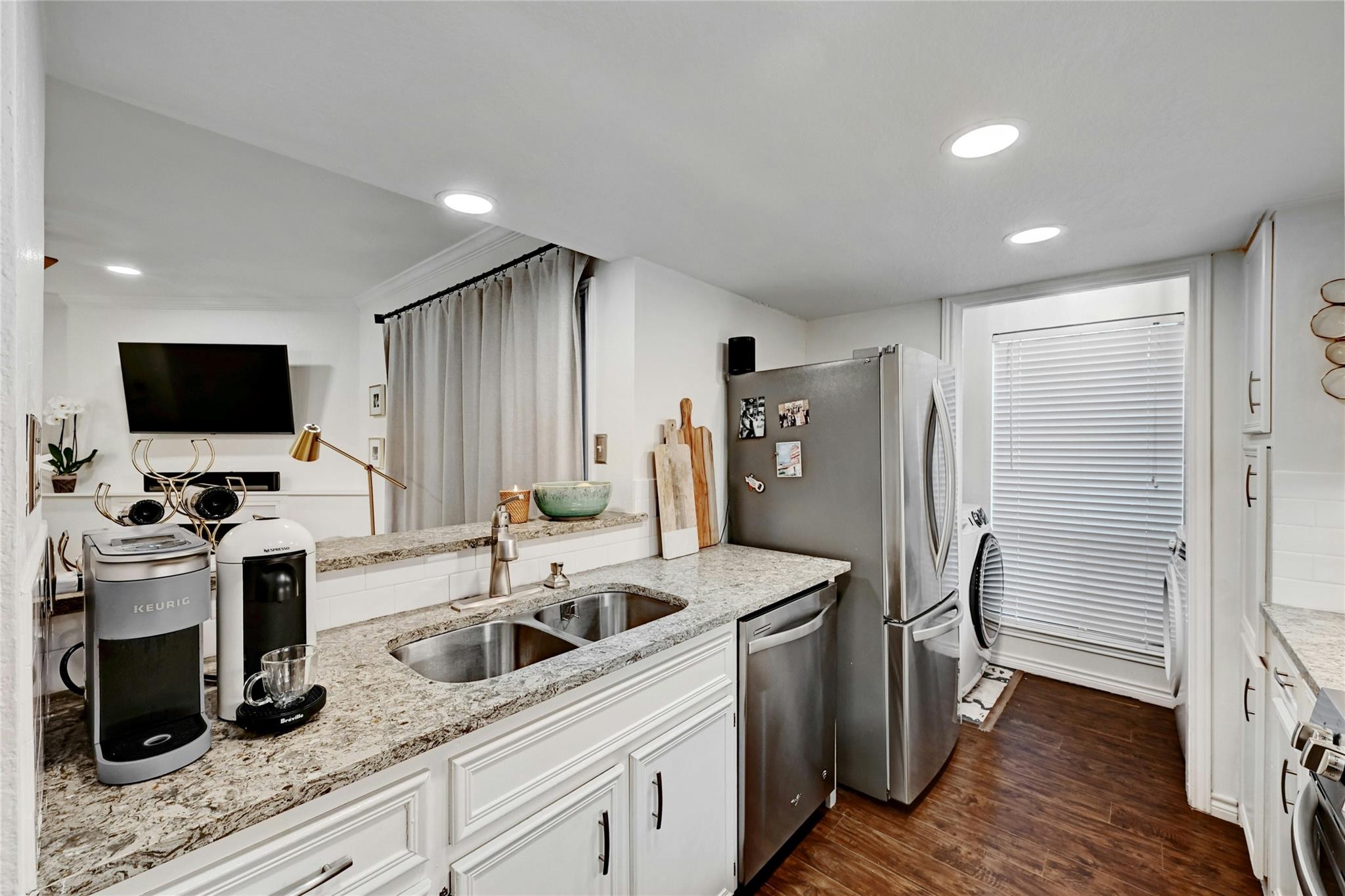 3840 Far West BLVD # 101
