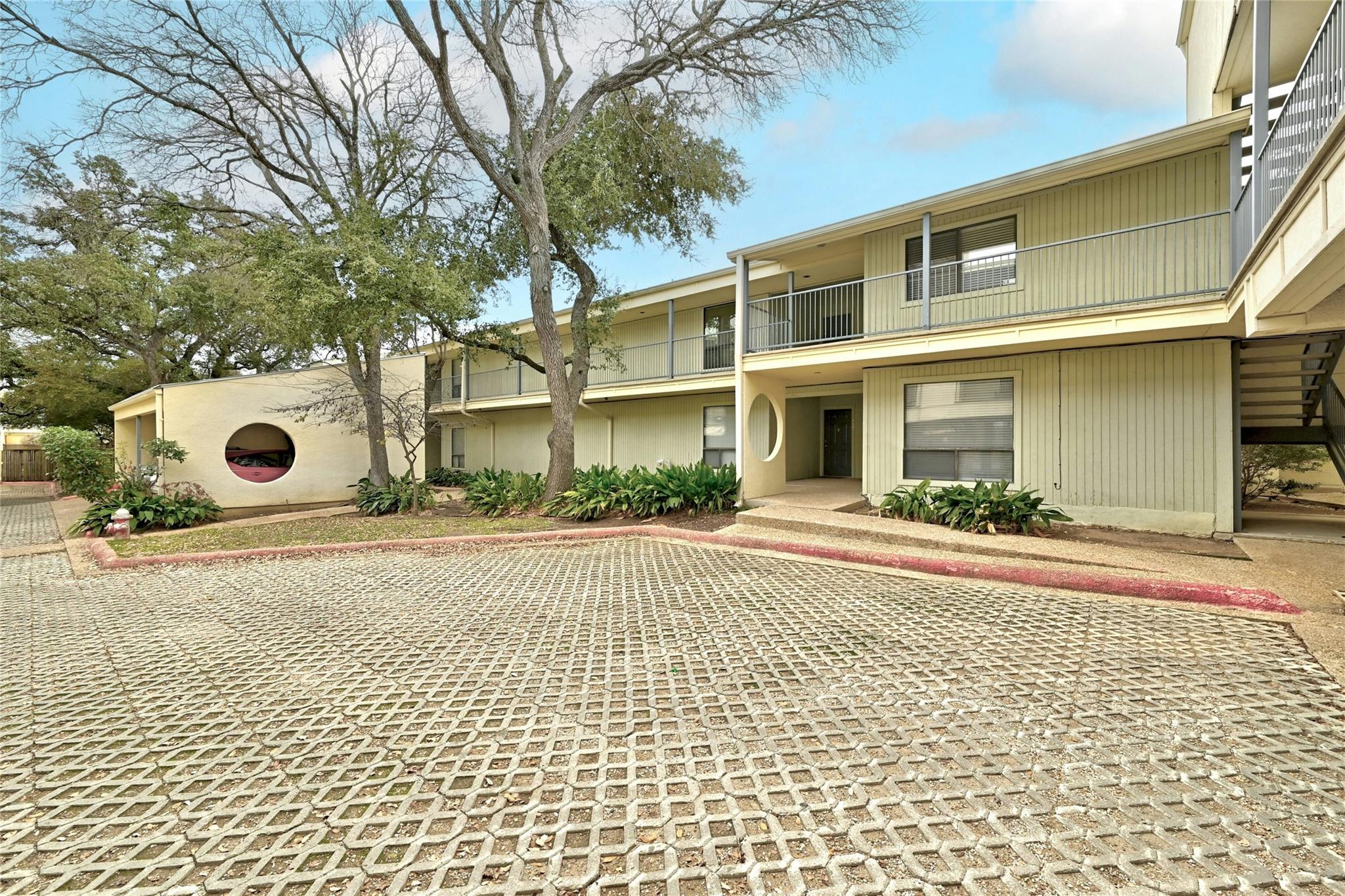 3840 Far West BLVD # 101