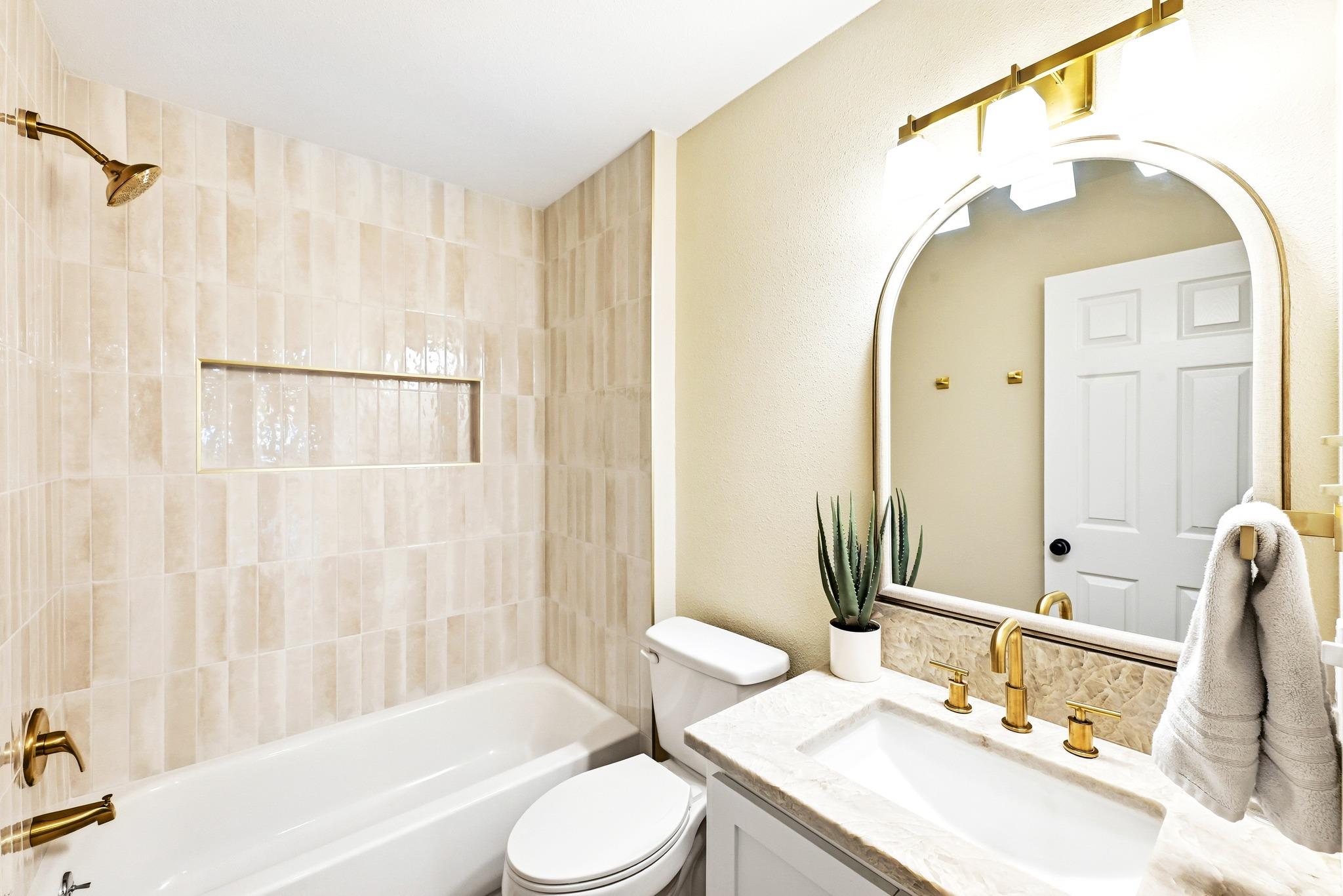 12210 Waxwing CIR