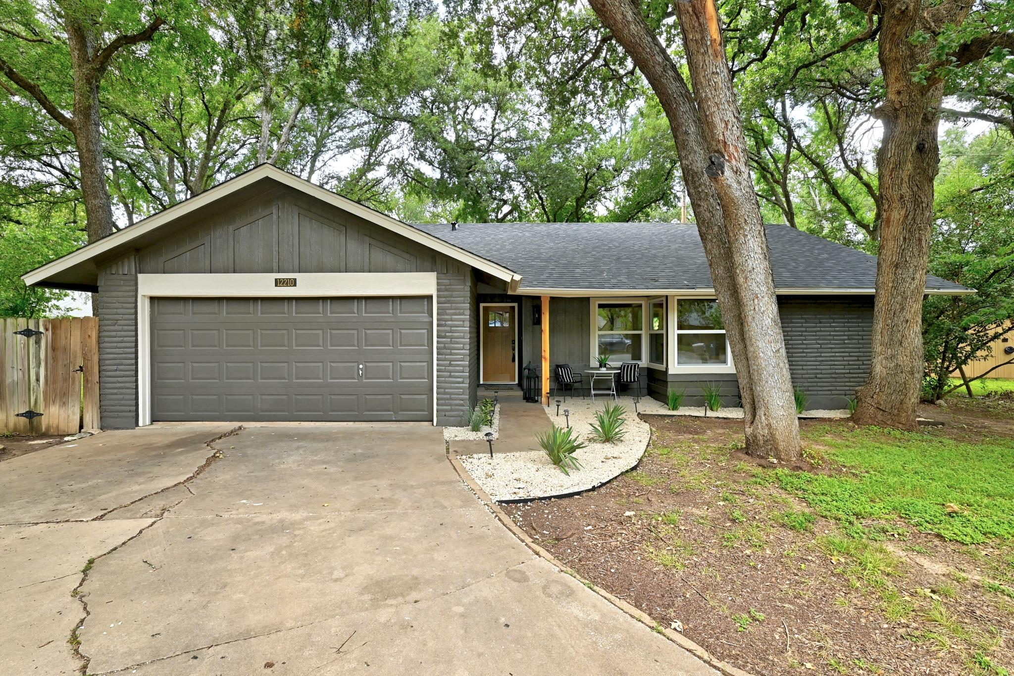 12210 Waxwing CIR