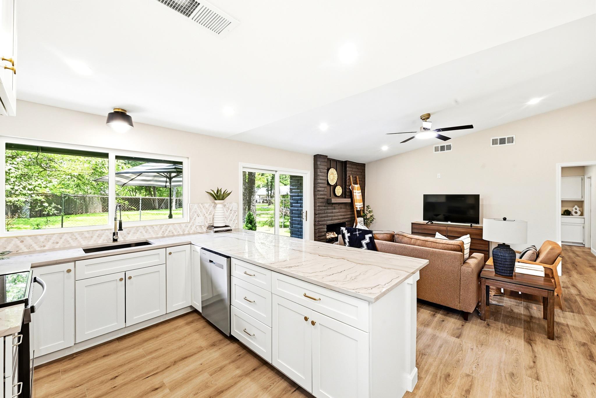 12210 Waxwing CIR