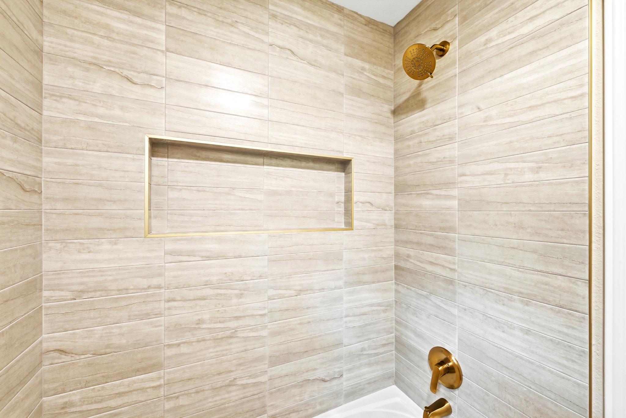 12210 Waxwing CIR